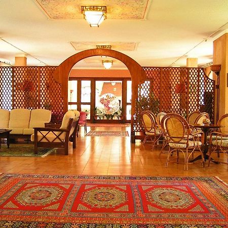 Hotel La Meridiana Бризигела Екстериор снимка